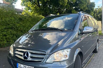 Mercedes-Benz Viano 216.000 km 20.800 € Rūsselsheim 65428