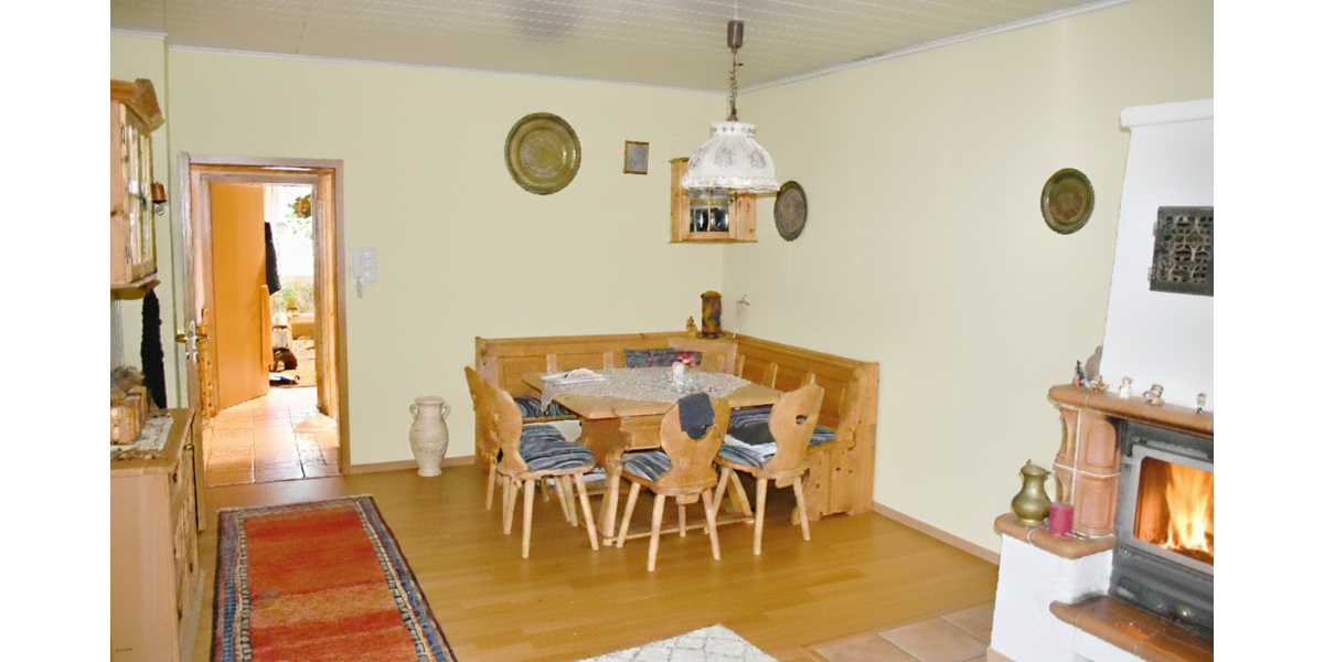 Freistehendes Zweifamilienhaus auf ca. 1.000 m² weiter bebaubarem Grundstück in Weiterstadt - Zweifamilienhaus Weiterstadt Weiterstadt | Angebot:24951017