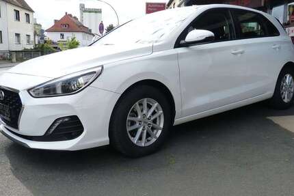 Hyundai i30 88.946 km 11.670 &euro; Schöneck 61137