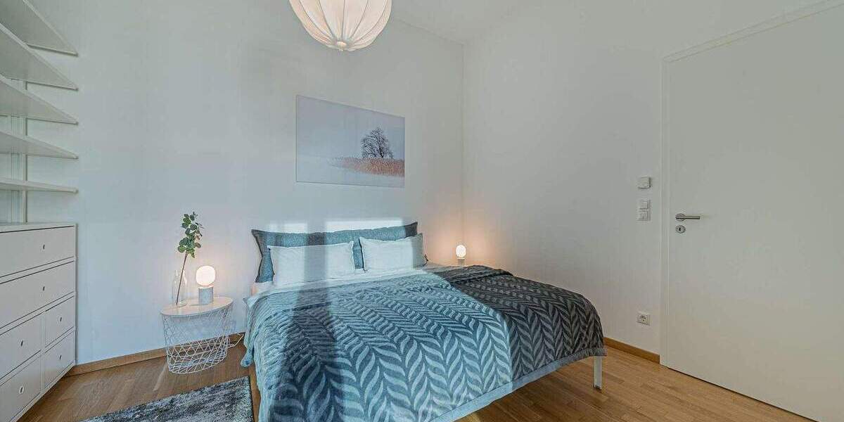 Etagenwohnung Frankfurt am Main Bahnhofsviertel - 2 Zimmer, 70 m&sup2;, 1.690&euro; | Angebot:25661874