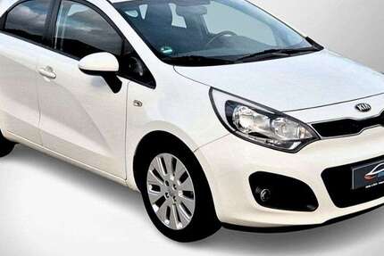 Kia Rio 121.000 km 5.950 € Hanau 63452