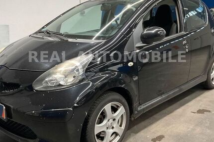 Toyota Aygo (X) 114.000 km 3.900 &euro; Frankfurt am Main 65933