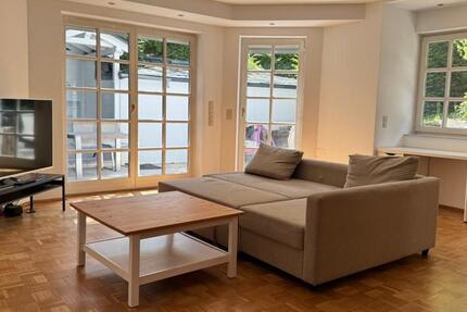 Wohnung Bad Homburg vor der Höhe Gonzenheim - 2 Zimmer, 110 m&sup2;, 1.900&euro; | Angebot:24568009