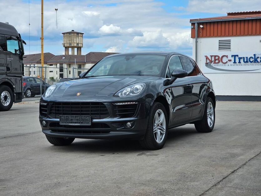 Porsche Macan 162.000 km 31.990 € Babenhausen 64832