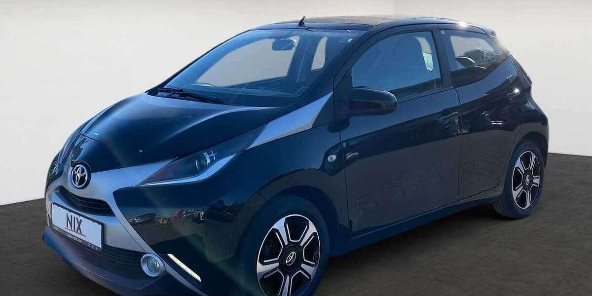 Toyota Aygo 76.700 km 10.700 &euro; Offenbach 63071