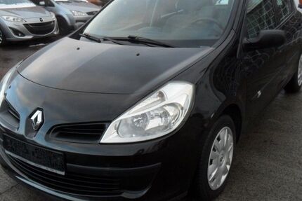 Renault Clio 195.456 km 2.500 &euro; Langenselbold 63505