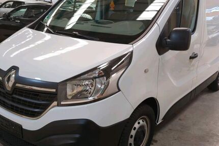 Renault Trafic 50.100 km 18.490 € Langen 63225