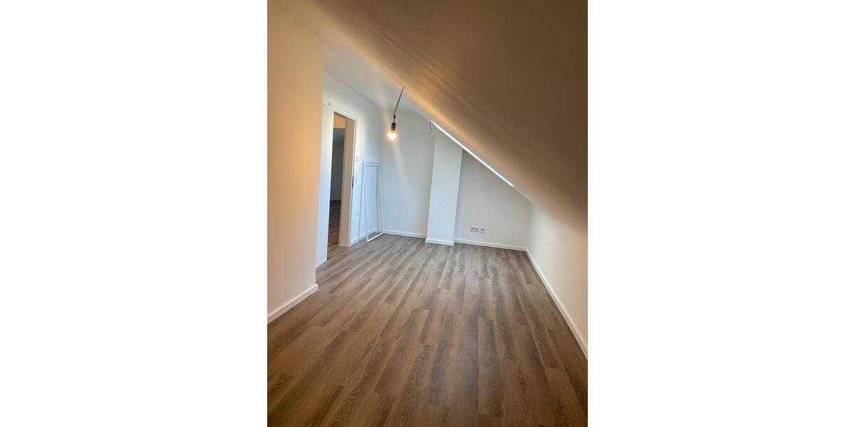 Maisonettenwohnung Heusenstamm - 4.5 Zimmer, 130 m&sup2;, 2.150&euro; | Angebot:26447833