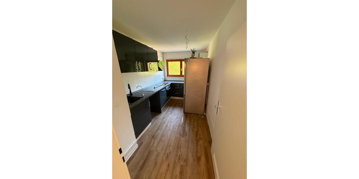 Etagenwohnung Darmstadt Darmstadt-Nord - 3 Zimmer, 81 m&sup2;, 1.300&euro; | Angebot:26268501