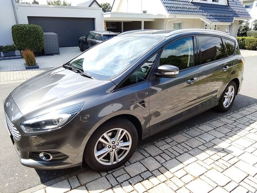 S-Max