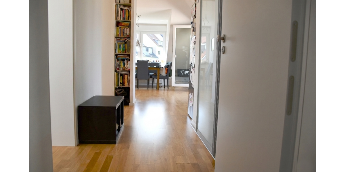 **RESERVIERT** Zwischen Stadtleben und Parkidylle – attraktive 2-Zimmer-Wohnung im beliebten Woogsviertel - Dachgeschoßwohnung Darmstadt Darmstadt/Viertel | Angebot:26776972