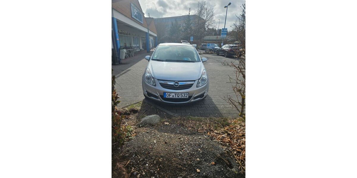 Opel Corsa 208.369 km 1.000 &euro; Dietzenbach 63128