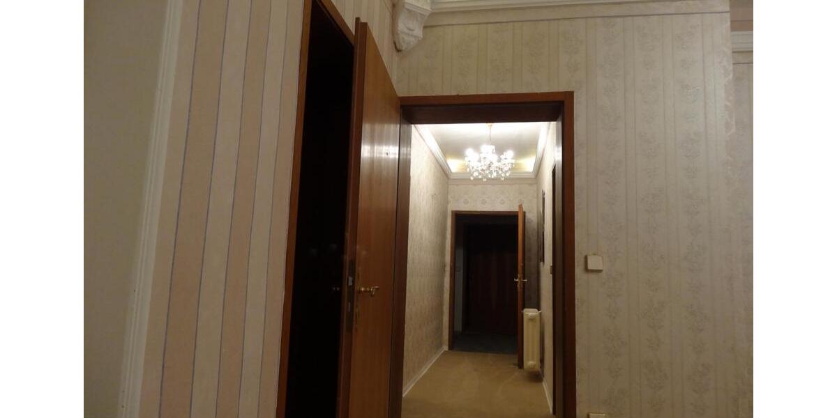 Einfamilienhaus Frankfurt am Main Sossenheim - 14 Zimmer, 320 m&sup2;, 1.850.000&euro; | Angebot:26829436