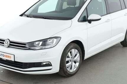 VW Touran 67.027 km 23.990 € Frankfurt am Main 65936