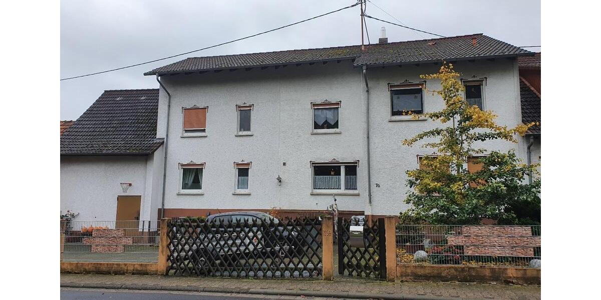 Zwei Familienhaus zu verkaufen 7 zimmer