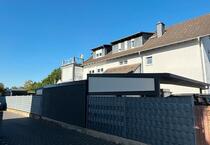 Exklusiv Mehrfamilienhaus mit Halle Pool usw