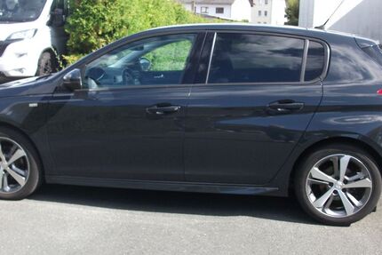 Peugeot 308 137.000 km 8.200 € Neu-Anspach 61267