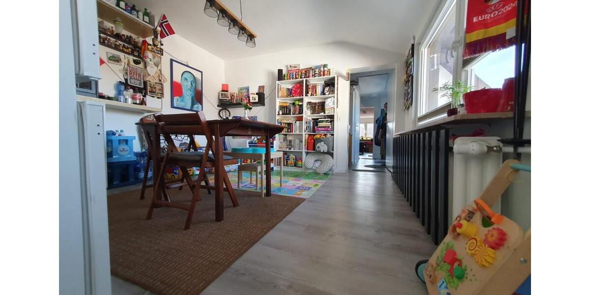 Dachgeschoßwohnung Hofheim am Taunus - 2 Zimmer, 70 m&sup2;, 870&euro; | Angebot:26284091