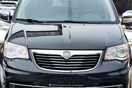 Lancia Voyager 201.000 km 10.999 &euro; Friedberg 61169