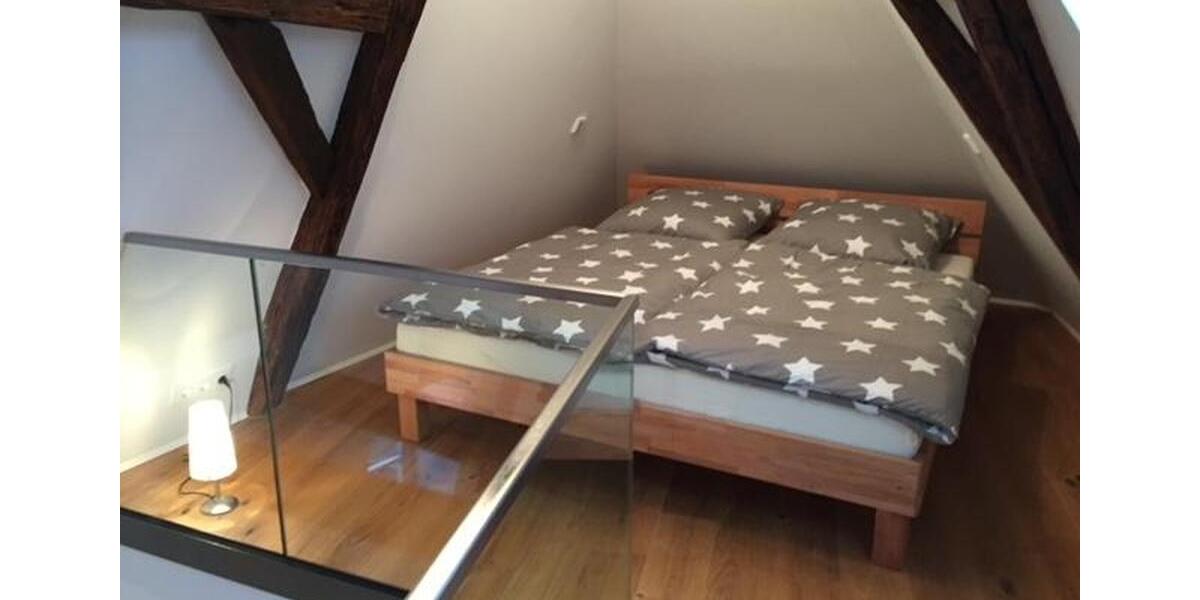 Dachgeschoßwohnung Kronberg im Taunus - 2 Zimmer, 92 m&sup2;, 1.350&euro; | Angebot:26134035