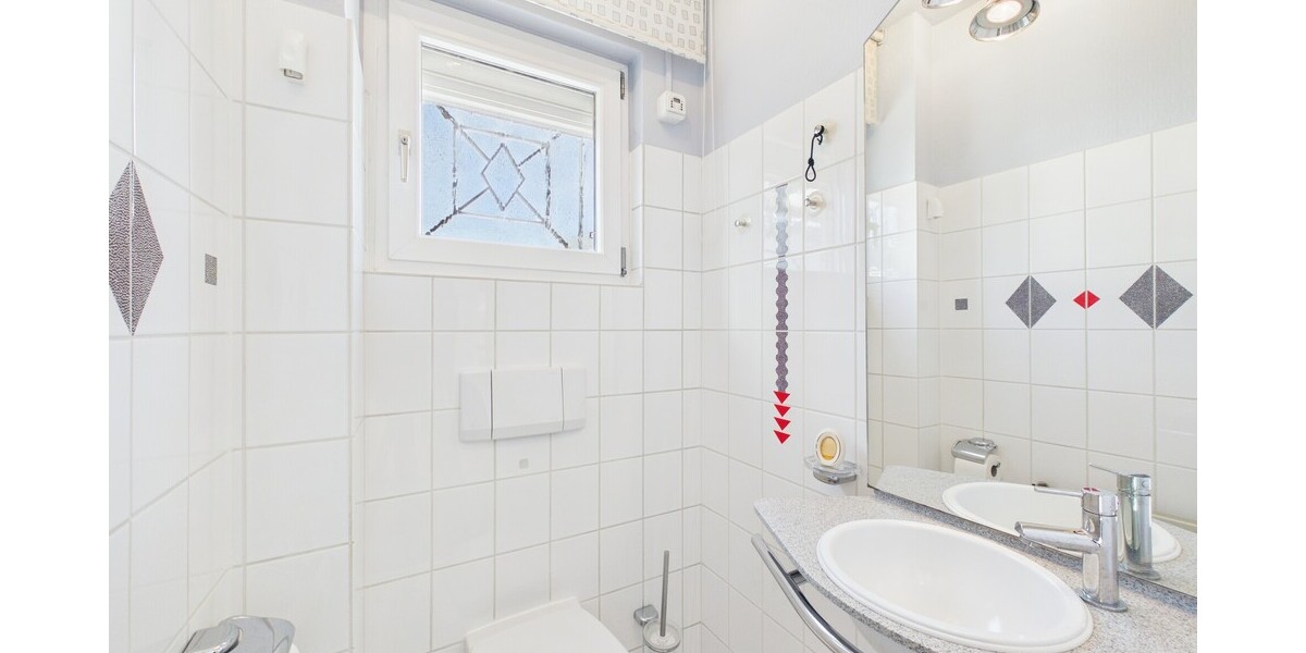 Einzigartiger Atrium-Bungalow in Maintal-Bischofsheim mit EBK, Traumgarten und Garage - Bungalow Maintal / Bischofsheim Bischofsheim | Angebot:26110603