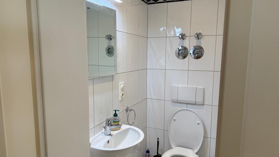 Etagenwohnung Bad Homburg vor der Höhe Gonzenheim - 3 Zimmer, 130 m&sup2;, 2.200&euro; | Angebot:26232519