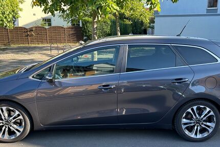 Kia ceed Sportswagon 165.500 km 7.400 &euro; Mühlheim 63165