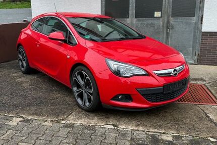 Opel Astra 255.156 km 3.900 € Büdingen 63654