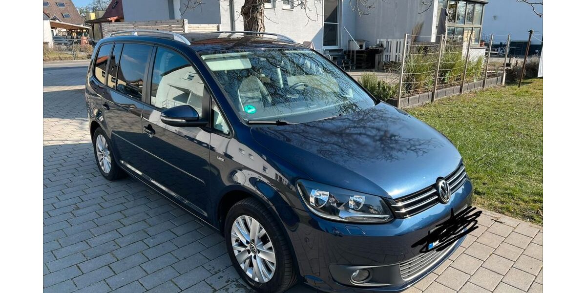 VW Touran 135.000 km 10.800 &euro; Darmstadt 64295