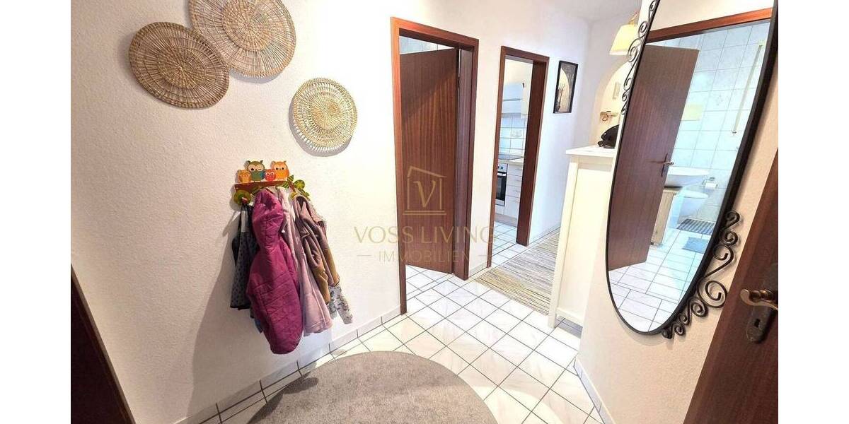 **Gut geschnittene 3-Zimmer-Wohnung mit Balkon - inkl. 1-3 TG-Stellplätze** 3 zimmer