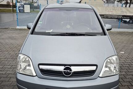 Opel Meriva 95.330 km 1.300 &euro; Rüsselsheim 65428