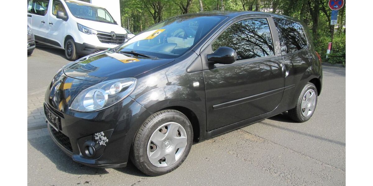 Renault Twingo 94.077 km 1.999 &euro; Schwalbach/Taunus 65824