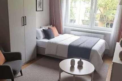 WG-Zimmer in Frankfurt am Main 680 € 14.5 m² zimmer