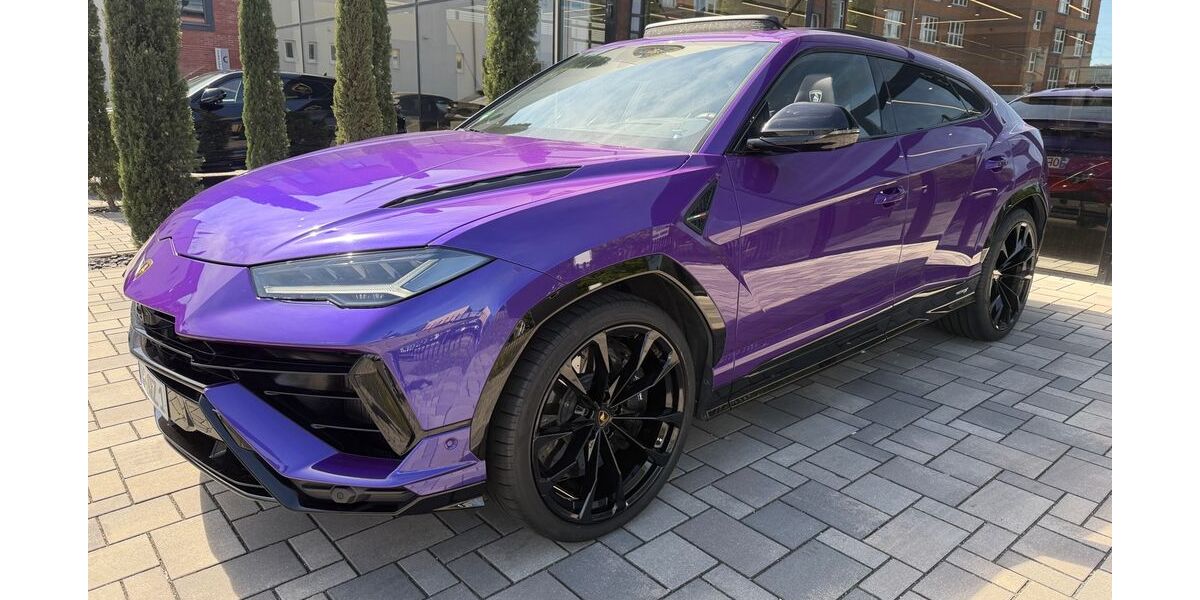 Lamborghini Urus 15.000 km 275.000 &euro; Rödermark 63322