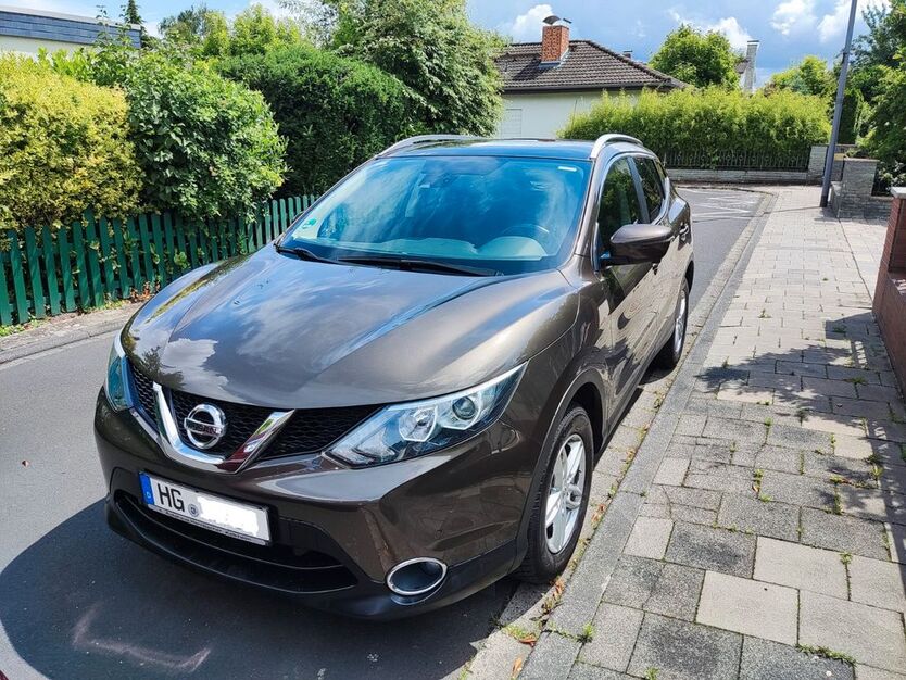 Nissan Qashqai 67.819 km 15.000 € Babenhausen 64832