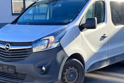 Opel Vivaro 226.000 km 10.800 € Kelkheim 65779