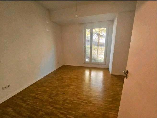 Erdgeschoßwohnung Frankfurt am Main Gutleutviertel - 3 Zimmer, 81 m&sup2;, 1.550&euro; | Angebot:26120541