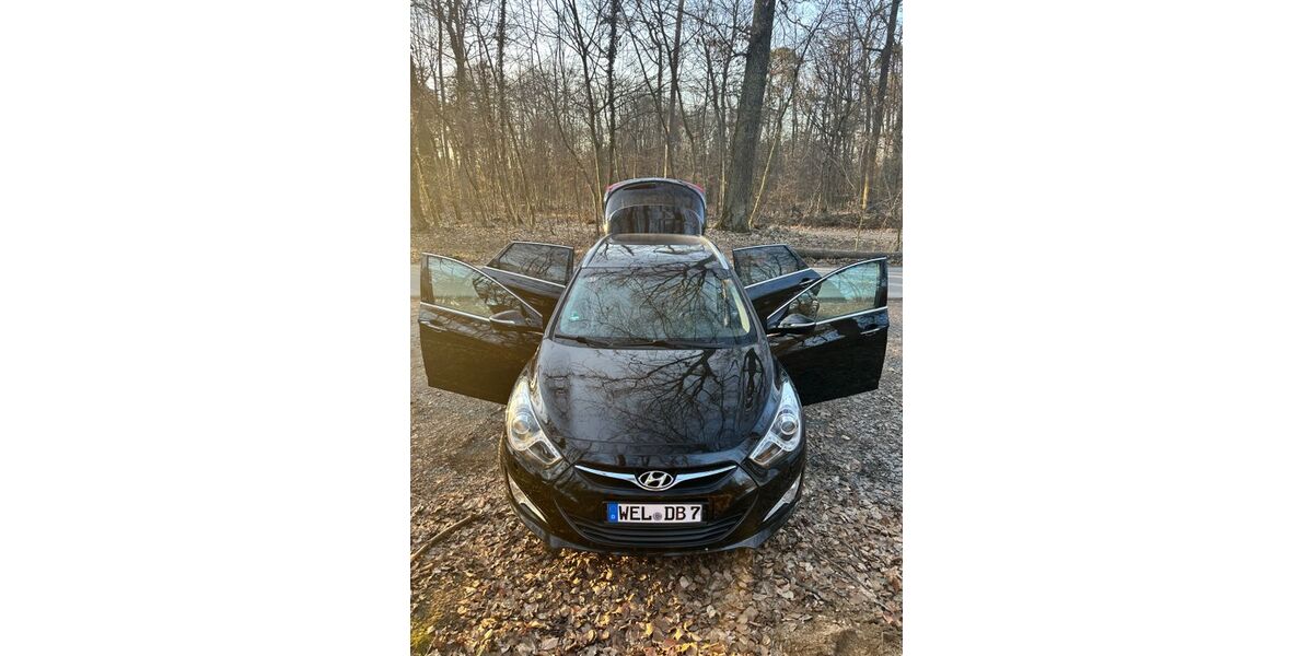 Hyundai i40 162.000 km 7.300 &euro; Frankfurt am Main 60318