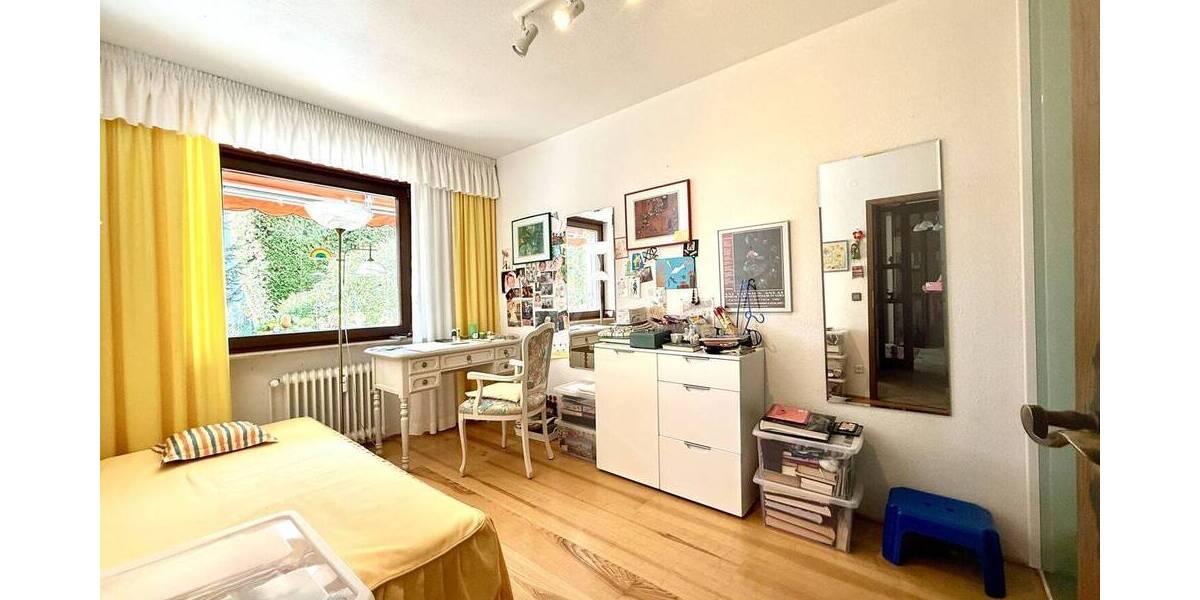 Etagenwohnung Hofheim am Taunus Hofheim - 3 Zimmer, 85 m&sup2;, 335.000&euro; | Angebot:26160417