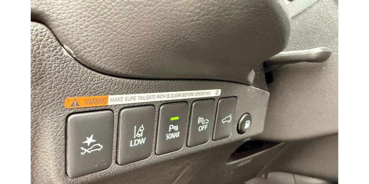 Mitsubishi Outlander PHEV Top 4WD/2Hd/TopZustand 139.100 km 16.999 &euro; Frankfurt 60386