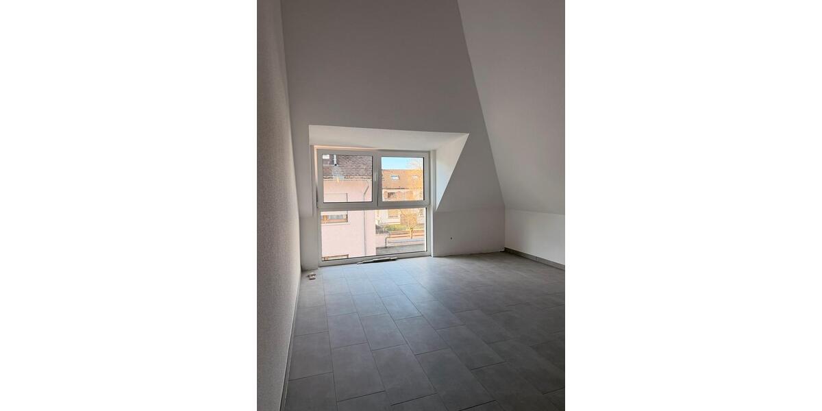 Dachgeschoßwohnung Erlensee - 3 Zimmer, 88 m&sup2;, 1.300&euro; | Angebot:26150197