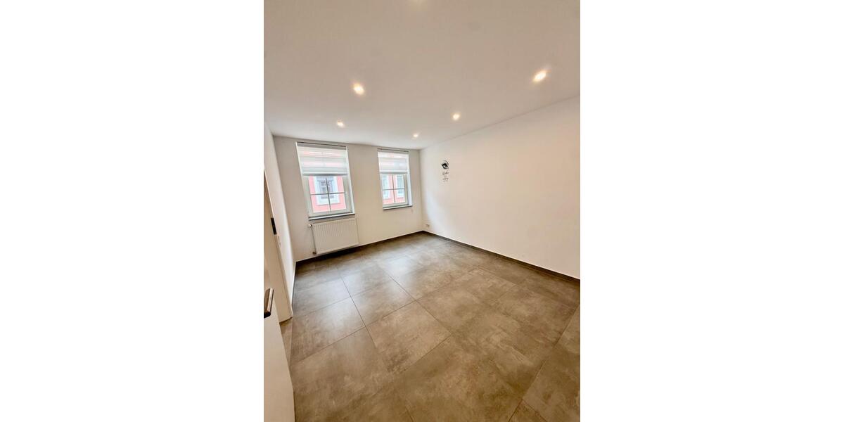 Etagenwohnung Aschaffenburg Damm - 990&euro; | Angebot:26589140