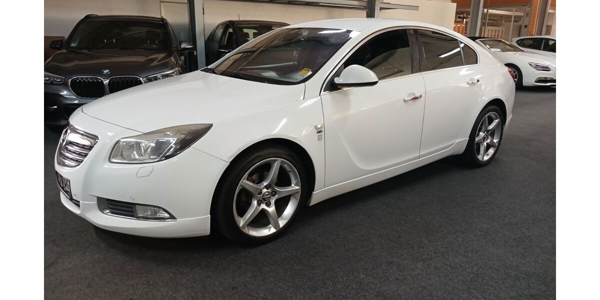 Opel Insignia 230.000 km 5.100 &euro; Rüsselsheim 65428