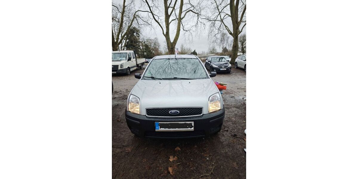 Ford Fusion 104.500 km 3.999 &euro; Frankfurt 60386