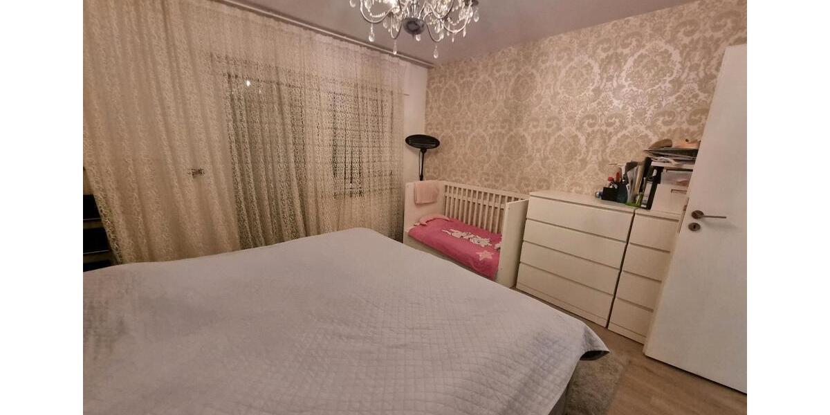 Etagenwohnung Ronneburg - 3 Zimmer, 75 m&sup2;, 230.000&euro; | Angebot:26809088