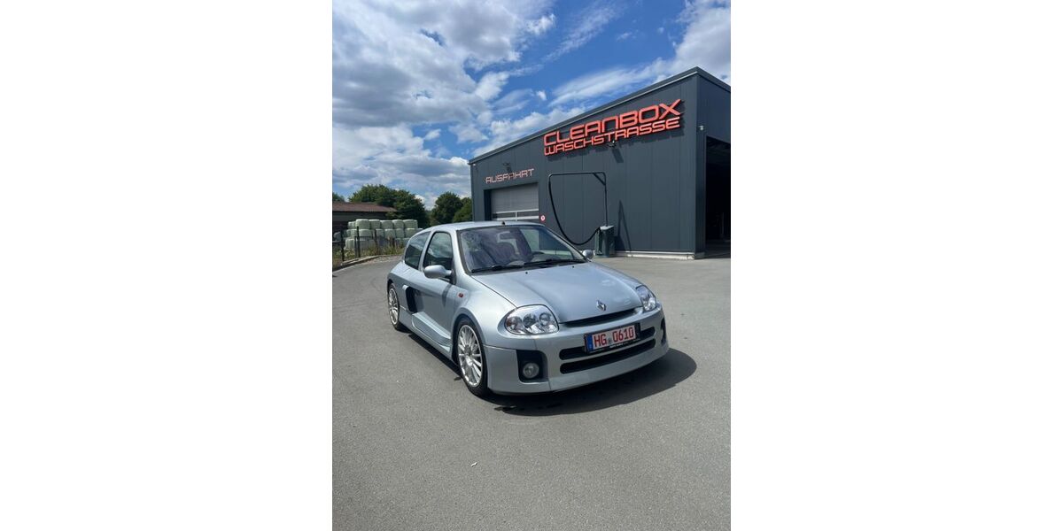 Renault Clio 118.000 km 47.900 &euro; Bad-Homburg 61352