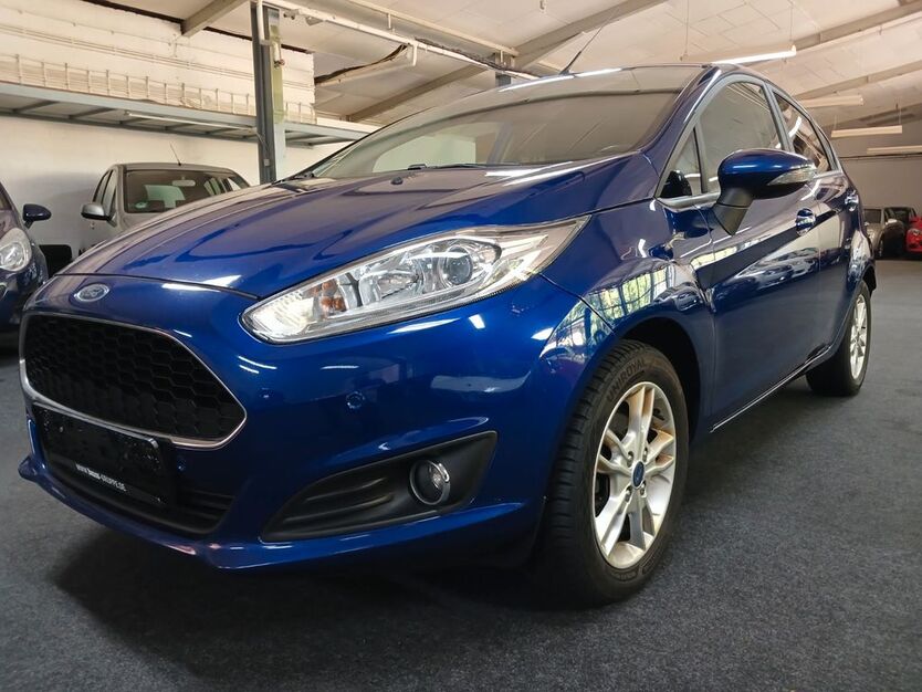 Ford Fiesta 169.300 km 5.900 € Rüsselsheim 65428