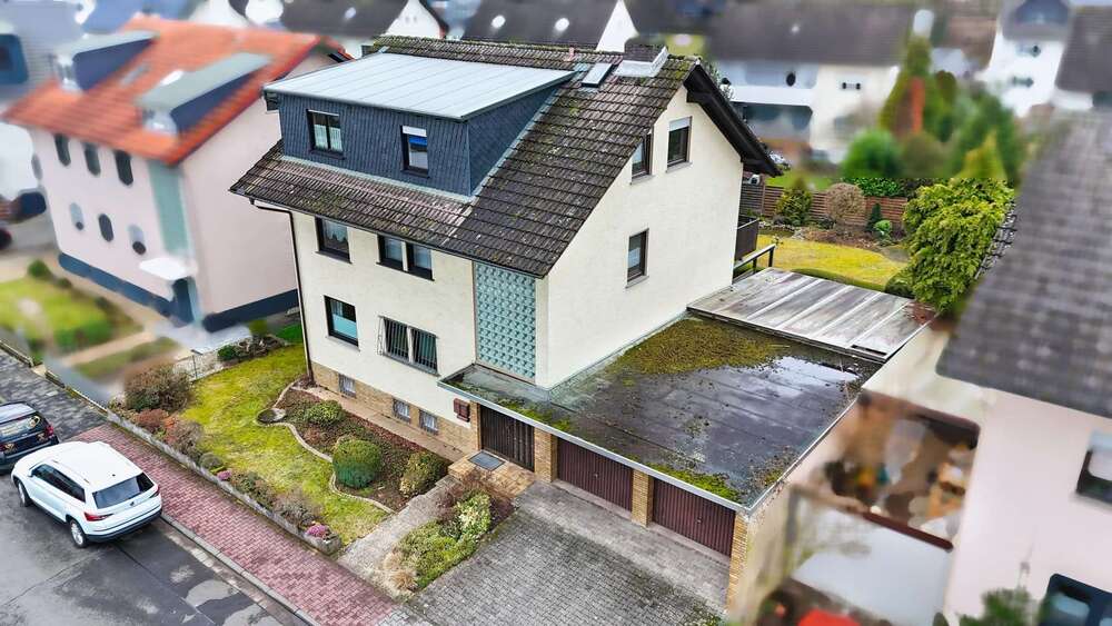 Einfamilienhaus Bruchköbel - 10 Zimmer, 190 m&sup2;, 599.000&euro; | Angebot:26836600