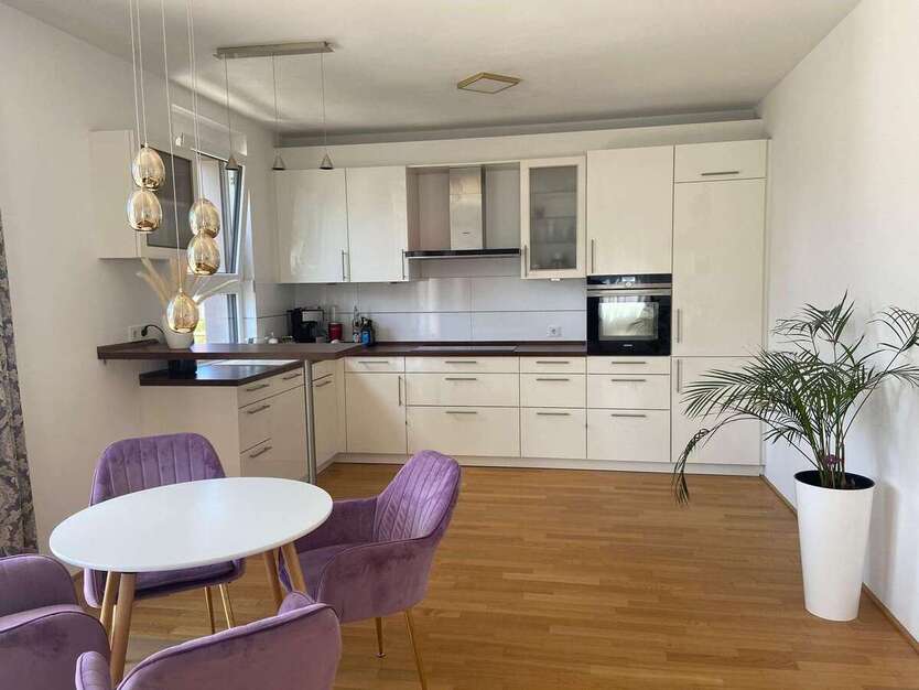 Wohnung zum Mieten in Frankfurt am Main 1.850 € 85.61 m² 3 zimmer