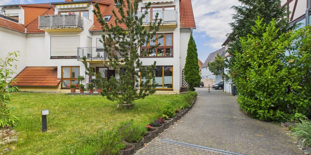 Hochwertige Maisonettewohnung mit Wellnessbereich und moderner Einbauküche – provisionsfrei - Maisonettenwohnung Karben | Angebot:26208798